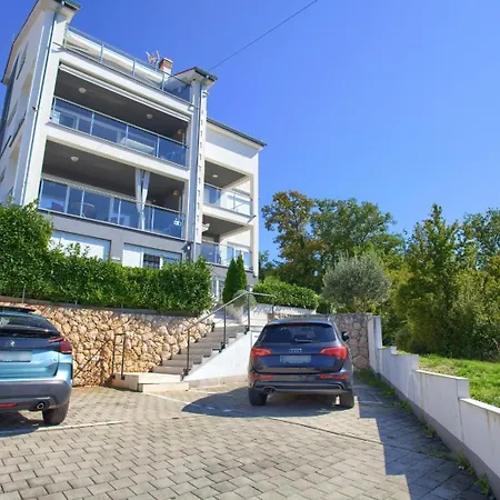 Sasso Bianco With The Private Pool Apartman
