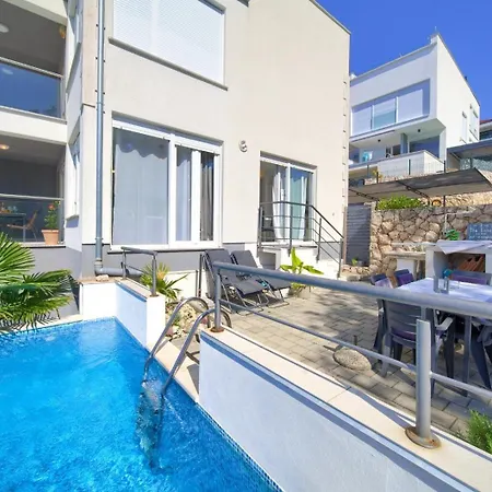 Sasso Bianco With The Private Pool Njivice