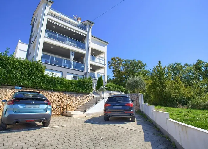 Sasso Bianco With The Private Pool Apartman