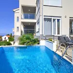 Sasso Bianco With The Private Pool アパート